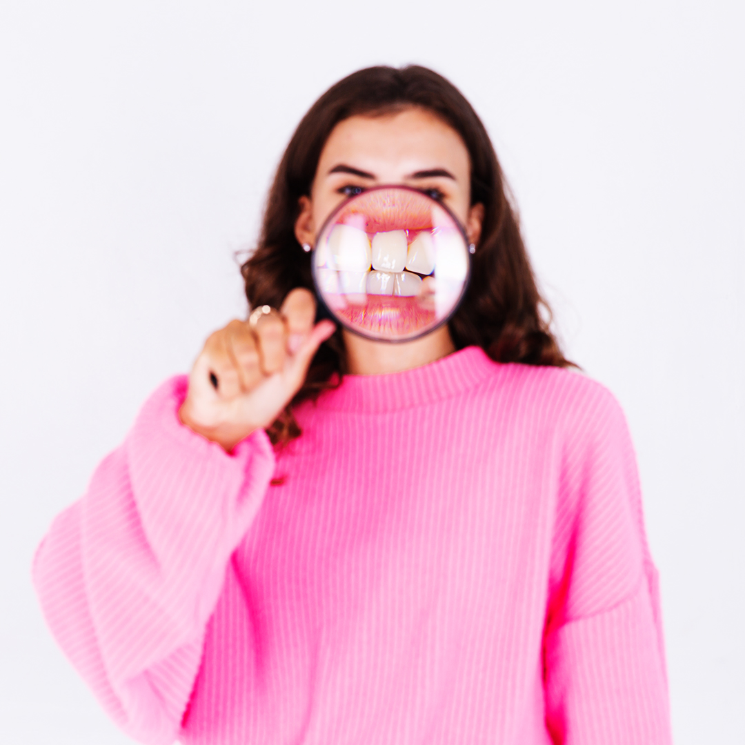 Can Invisalign Fix Crowded Teeth ?